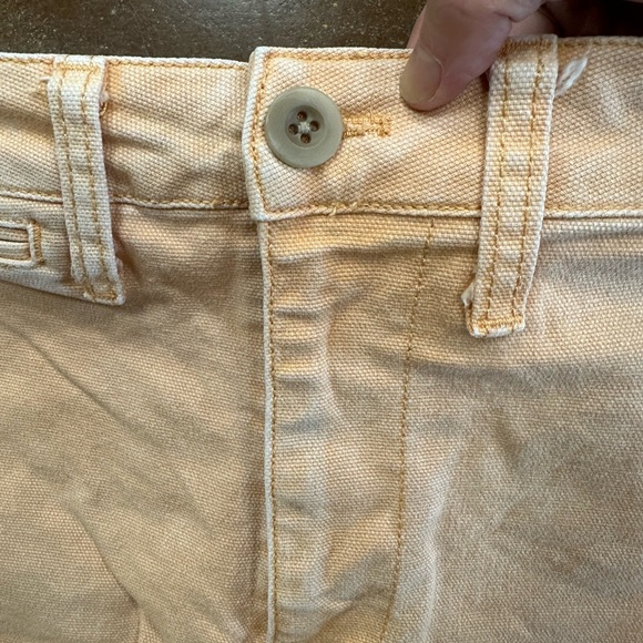 Madewell Faded Yellow Shorts - Picture 5 of 5